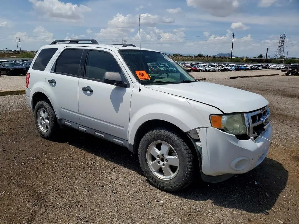 2012 FORD ESCAPE