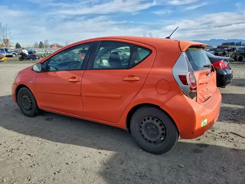 2013 TOYOTA PRIUS C   