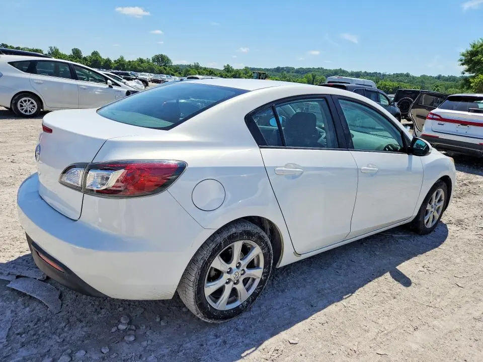 2010 MAZDA 3 I  