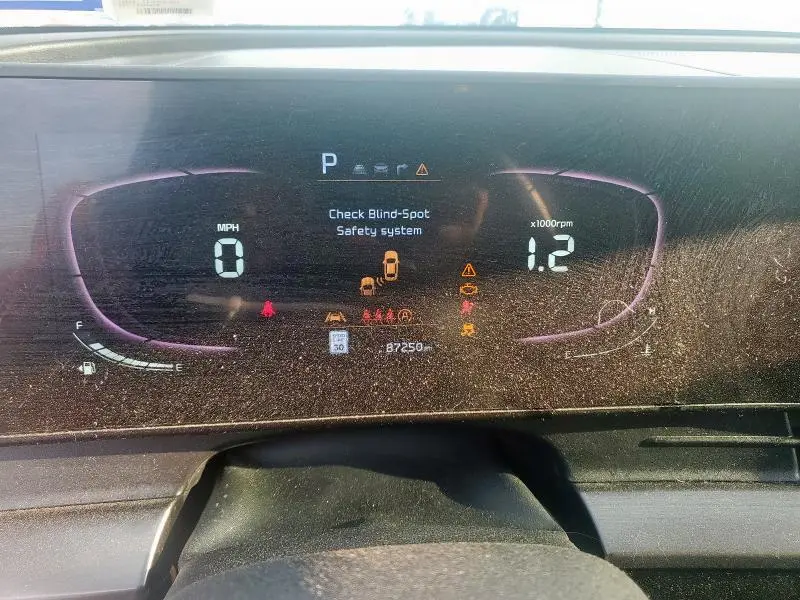 2023 KIA SPORTAGE EX  