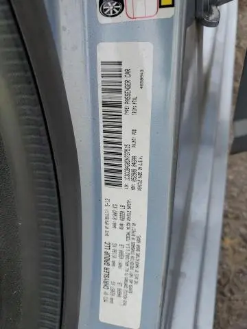 2013 CHRYSLER 200 LX