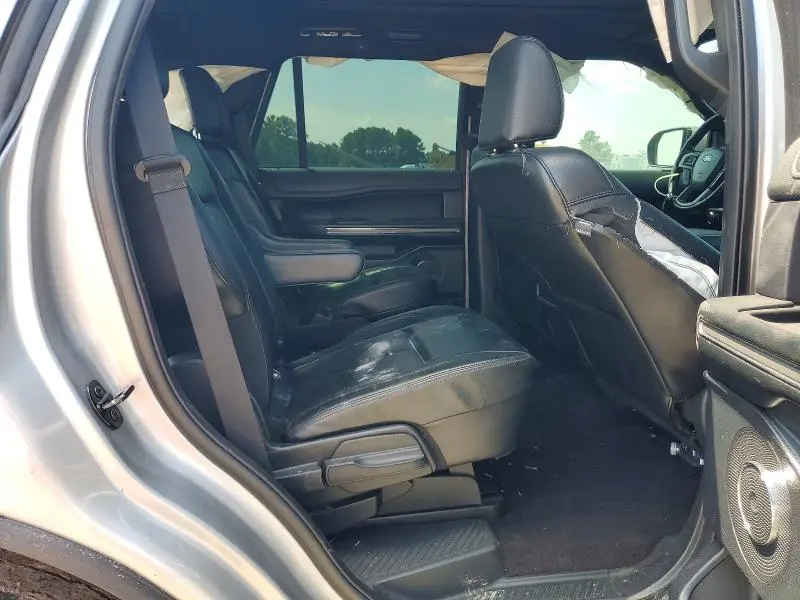 2021 FORD EXPEDITION XLT  
