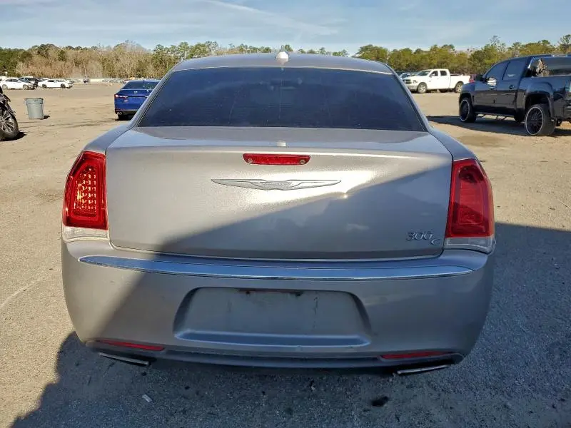 2016 CHRYSLER 300C   