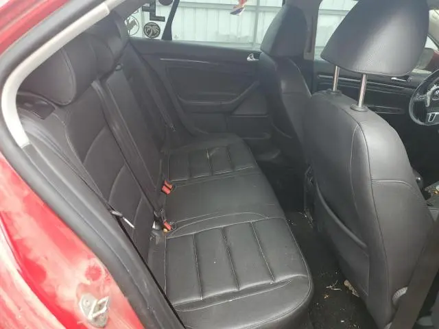 2010 VOLKSWAGEN JETTA TDI  