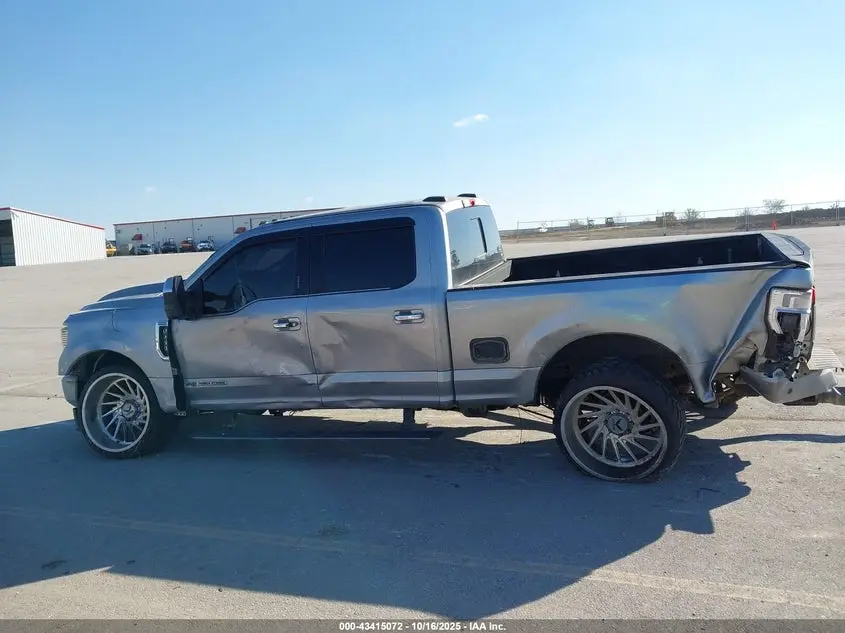 2020 FORD F-250 PLATINUM