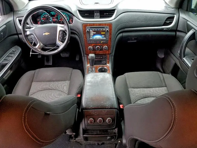 2014 CHEVROLET TRAVERSE LT  
