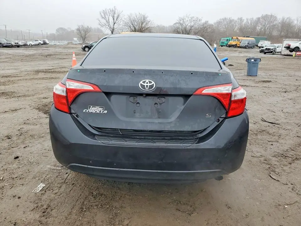 2016 TOYOTA COROLLA   