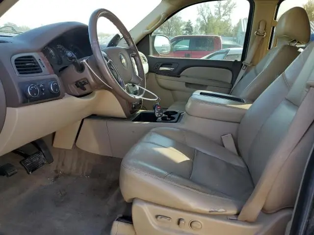 2010 CHEVROLET SUBURBAN K1500 LT  