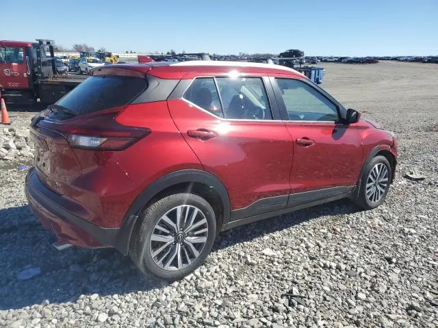 2024 NISSAN KICKS SV  