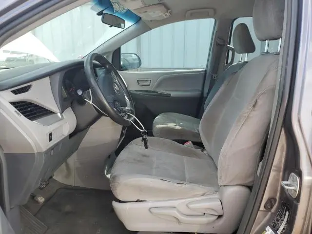 2015 TOYOTA SIENNA
