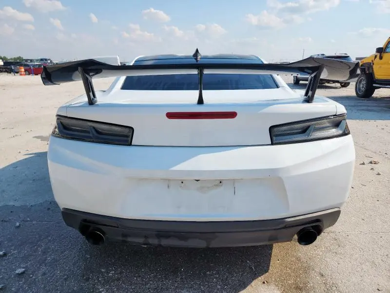 2017 CHEVROLET CAMARO LT  