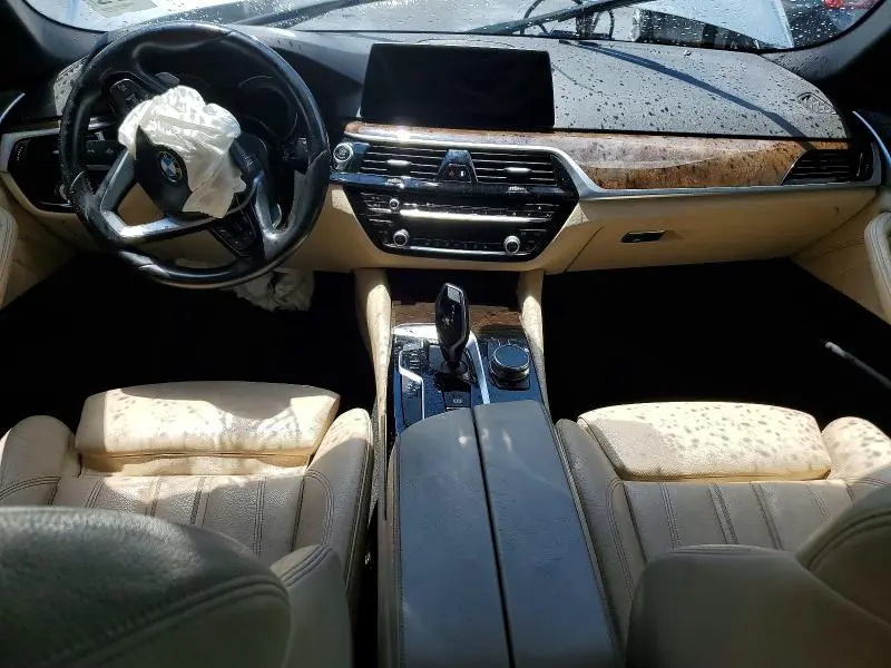 2019 BMW 530 I  