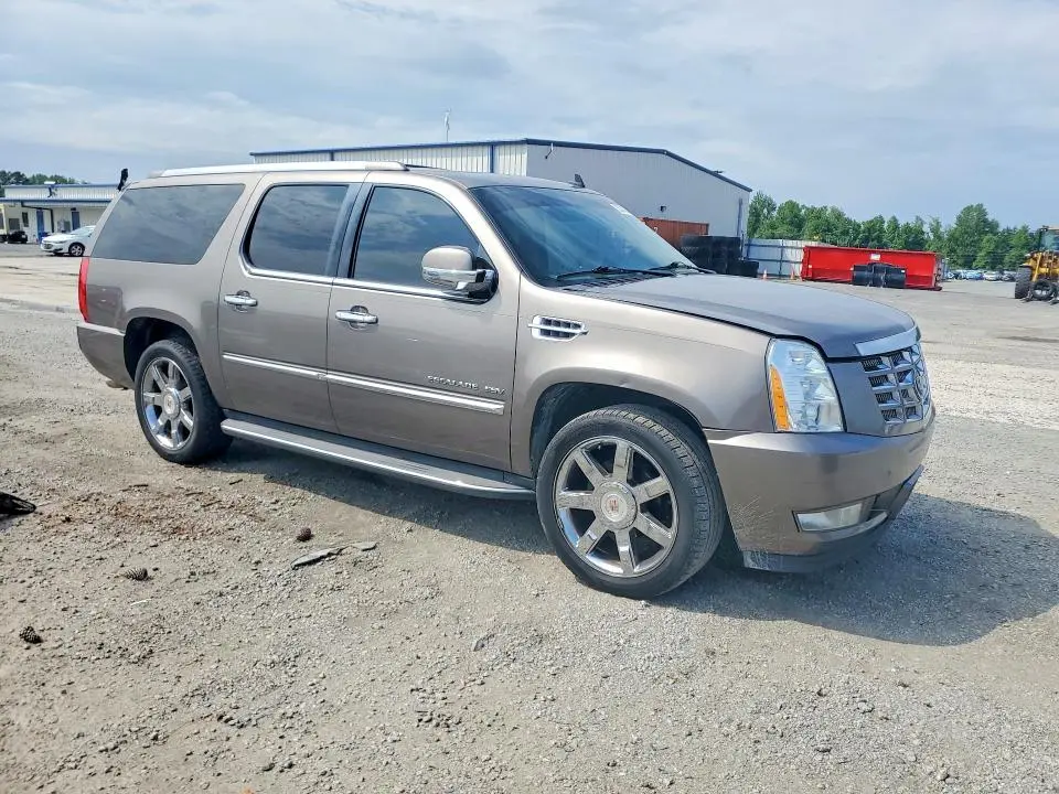 2012 CADILLAC ESCALADE ESV LUXURY  