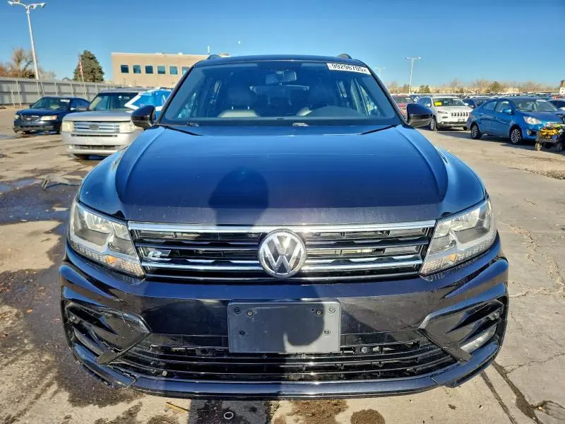 2020 VOLKSWAGEN TIGUAN SE  