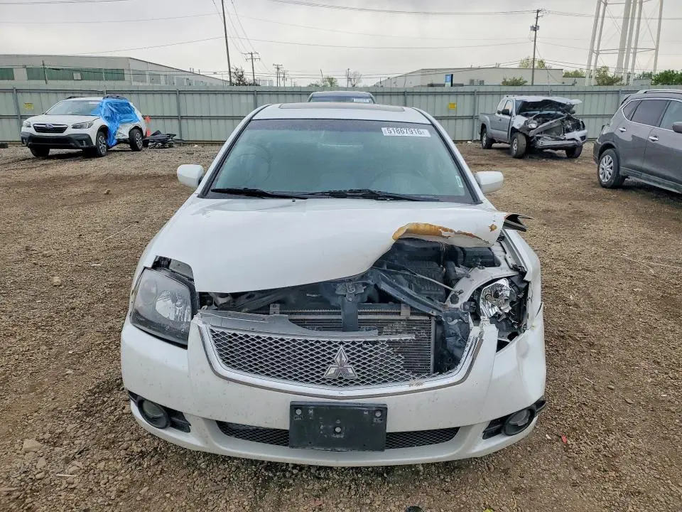 2011 MITSUBISHI GALANT ES  