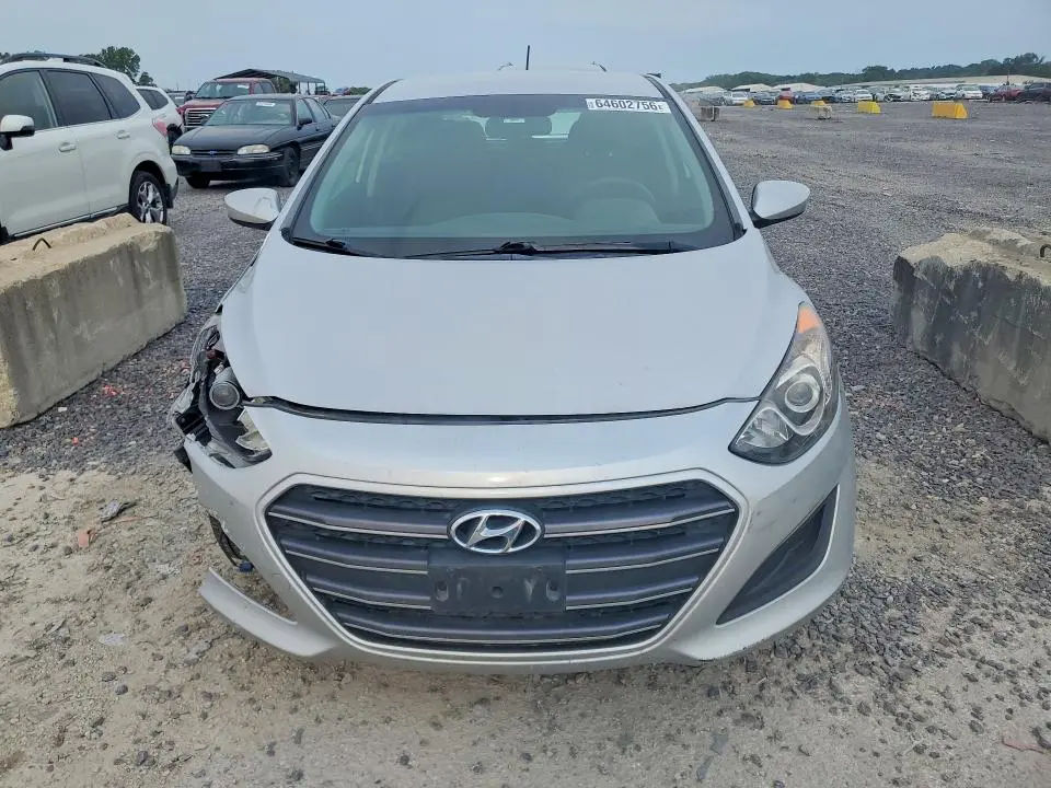2017 HYUNDAI ELANTRA GT BASE  