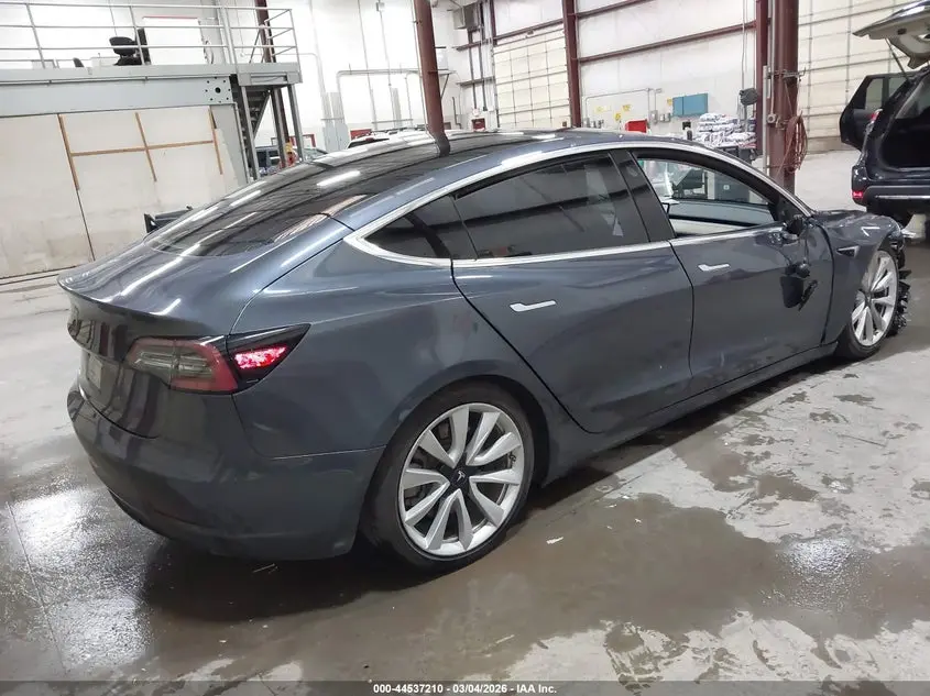 2018 TESLA MODEL 3 LONG RANGE/MID RANGE