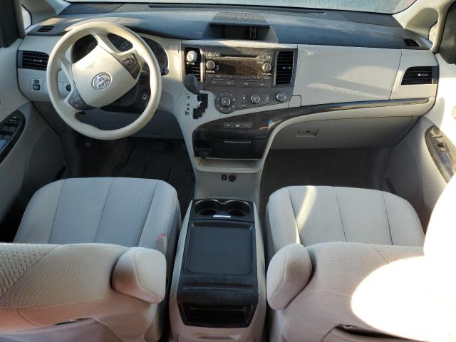 2011 TOYOTA SIENNA LE