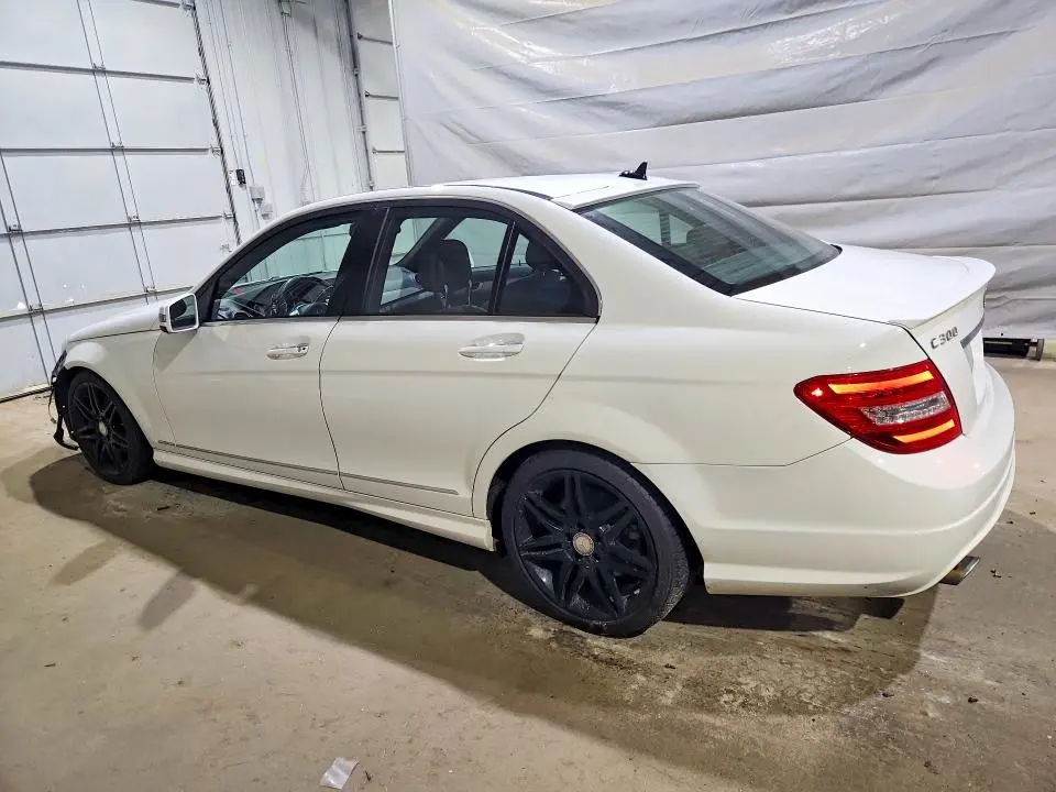 2013 MERCEDES-BENZ C 300 4MATIC  
