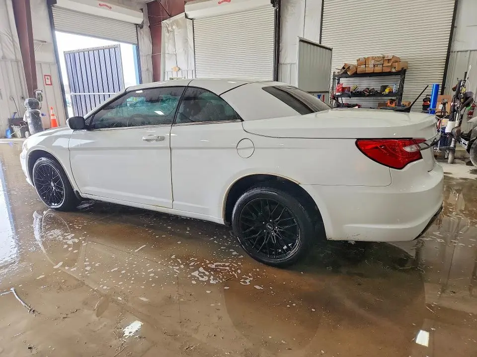 2013 CHRYSLER 200 S  