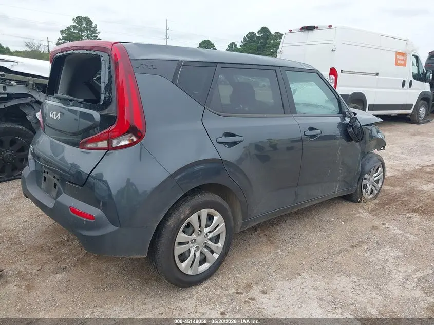 2022 KIA SOUL LX