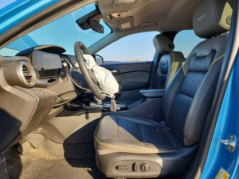 2025 CHEVROLET TRAX ACTIV  