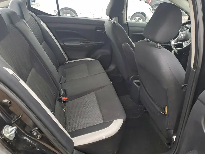 2020 NISSAN VERSA SV  