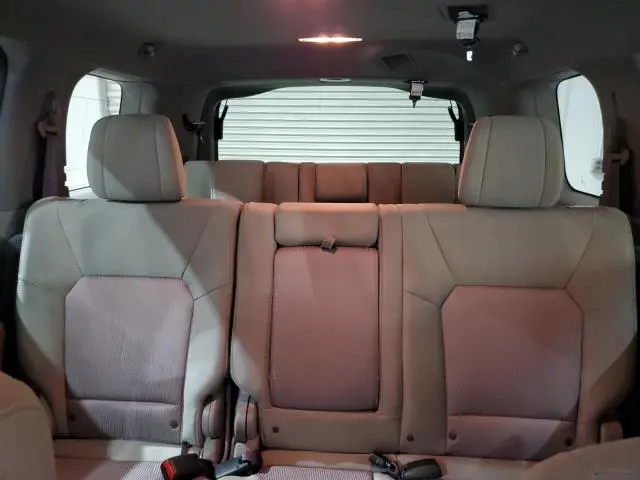 2015 HONDA PILOT SE  