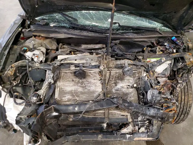 2012 TOYOTA CAMRY XLE  