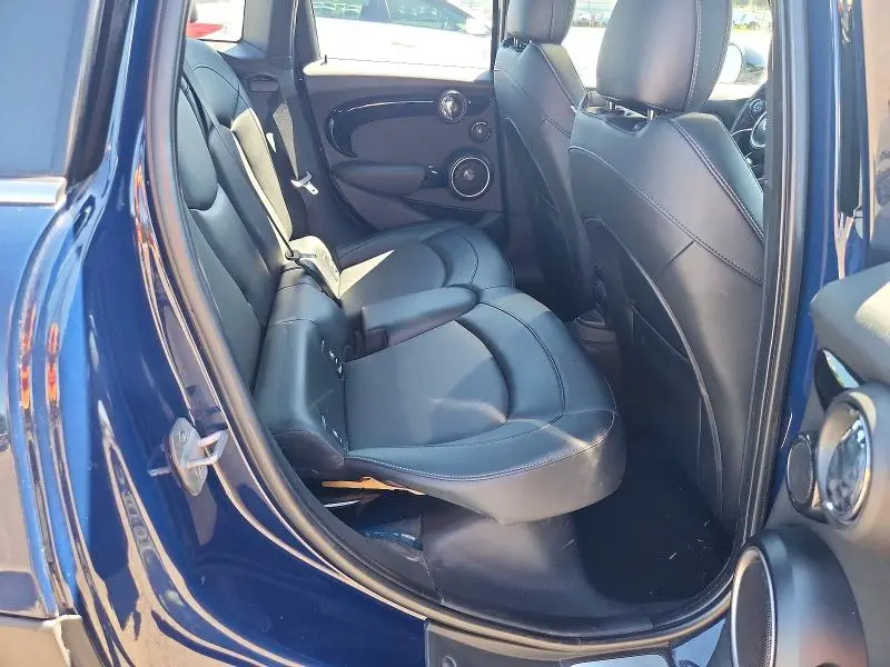 2015 MINI COOPER S  