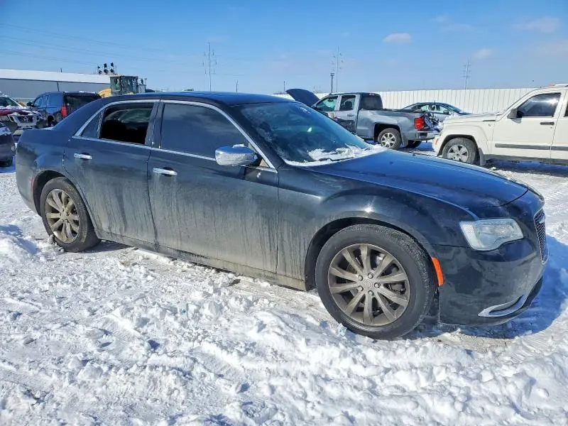2016 CHRYSLER 300C   