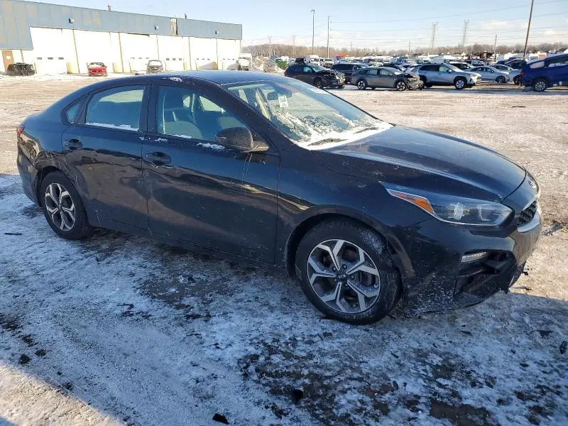 2021 KIA FORTE FE  