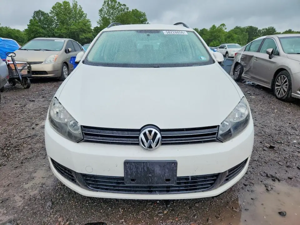 2011 VOLKSWAGEN JETTA TDI  
