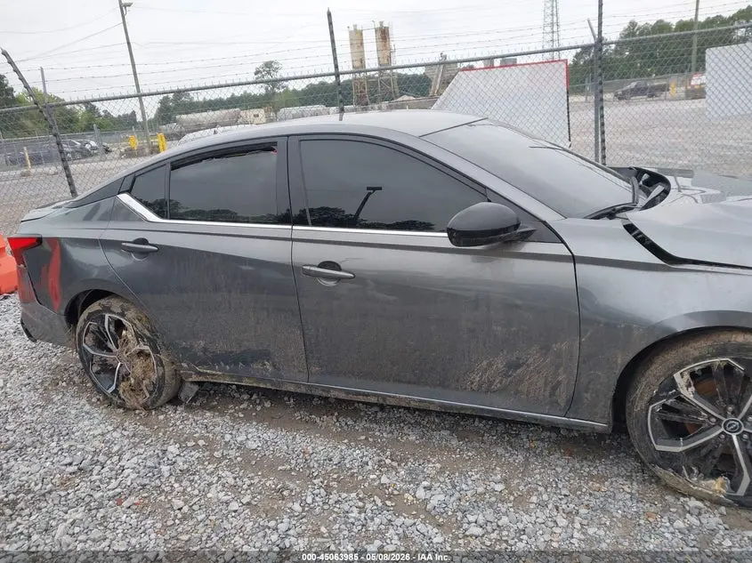 2024 NISSAN ALTIMA SR FWD
