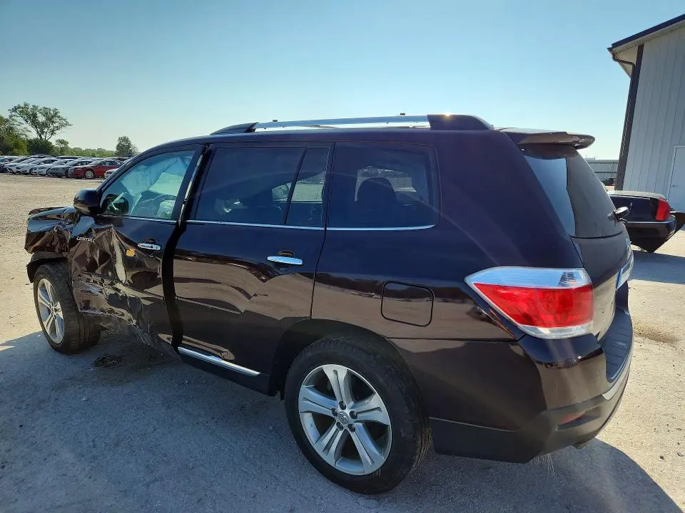 2013 TOYOTA HIGHLANDER LIMITED  