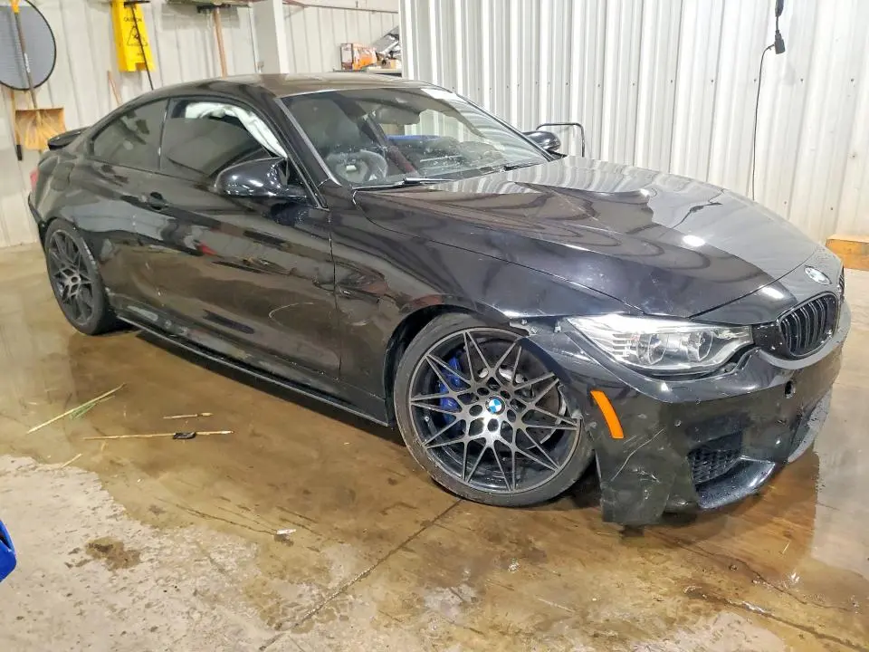 2016 BMW M4   
