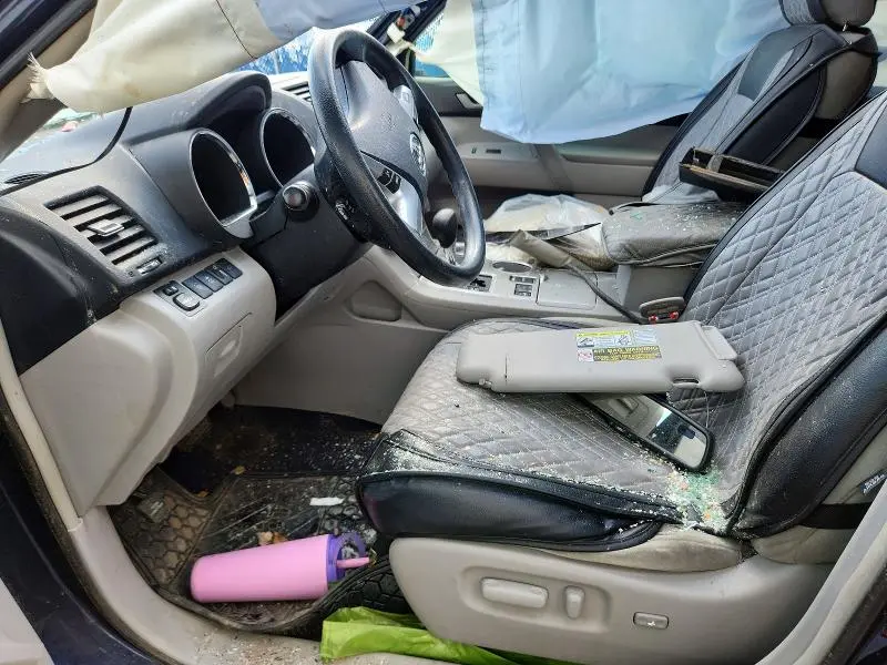2013 TOYOTA HIGHLANDER BASE  