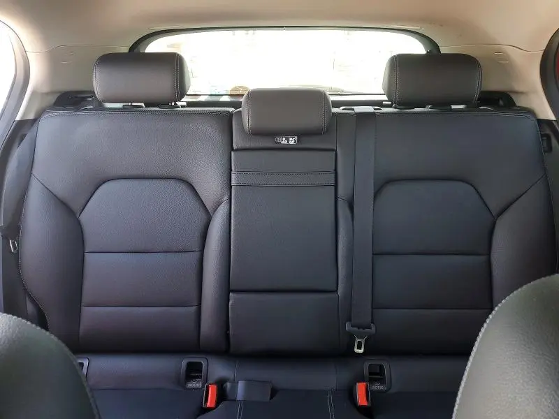 2015 MERCEDES-BENZ GLA 250  