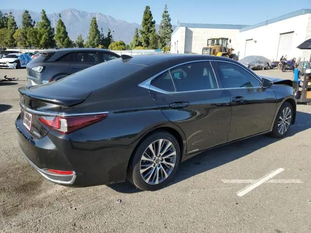 2021 LEXUS ES 300H  