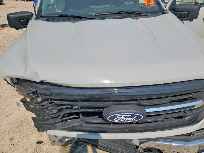 2024 FORD F150 XLT  