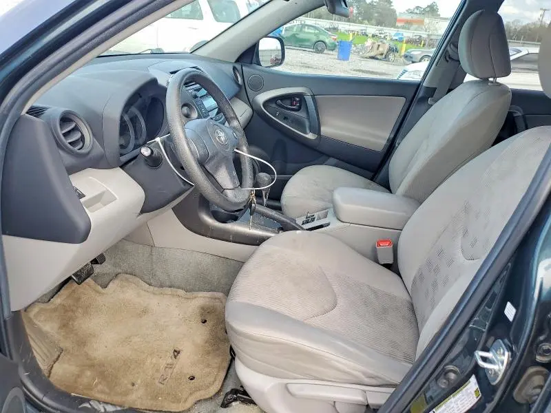 2011 TOYOTA RAV4 BASE  