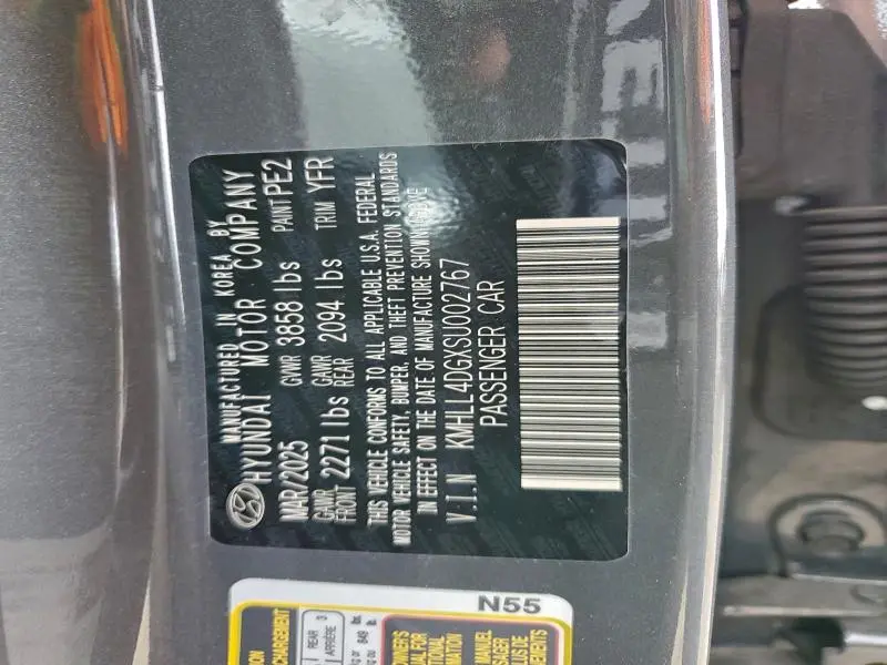 2025 HYUNDAI ELANTRA SE  