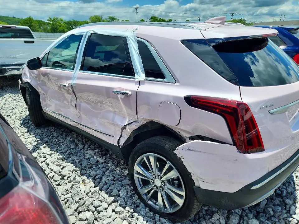 2025 CADILLAC XT5 PREMIUM LUXURY  