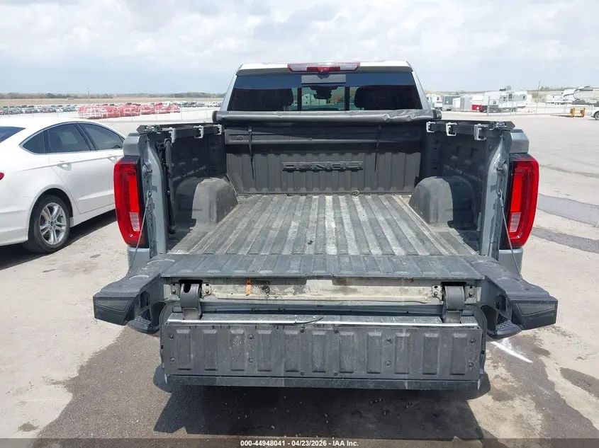 2024 GMC SIERRA 1500 4WD  SHORT BOX DENALI
