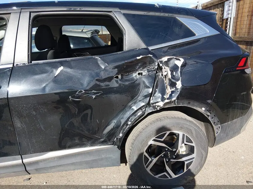 2023 KIA SPORTAGE LX