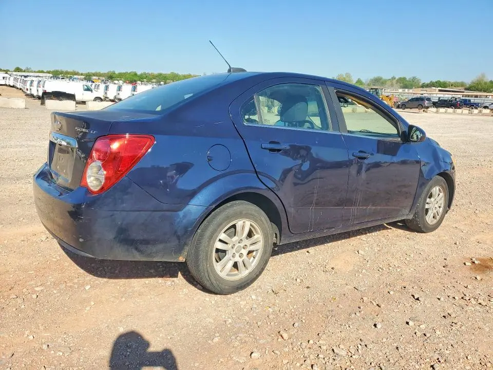 2015 CHEVROLET SONIC LT  