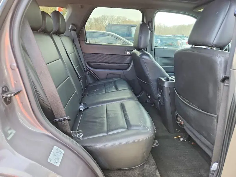 2011 FORD ESCAPE   