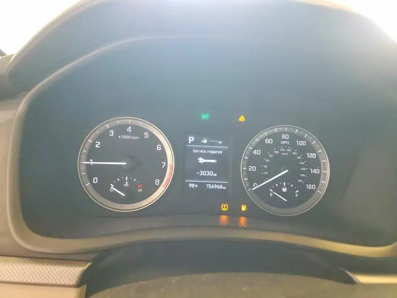 2018 HYUNDAI SONATA SE  