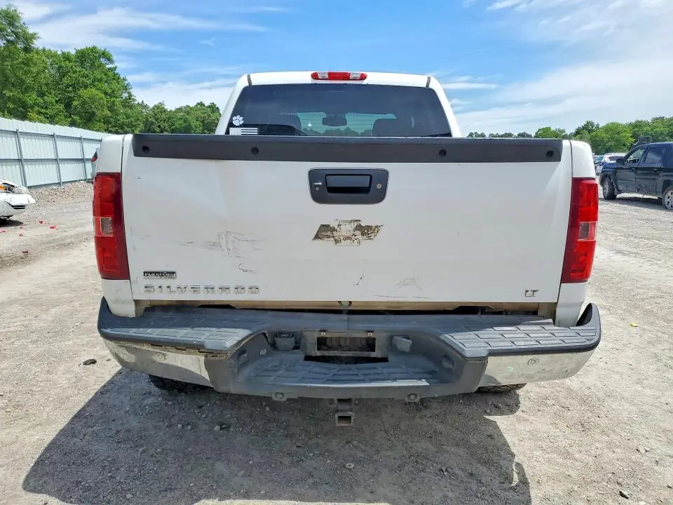 2011 CHEVROLET SILVERADO K1500 LT  