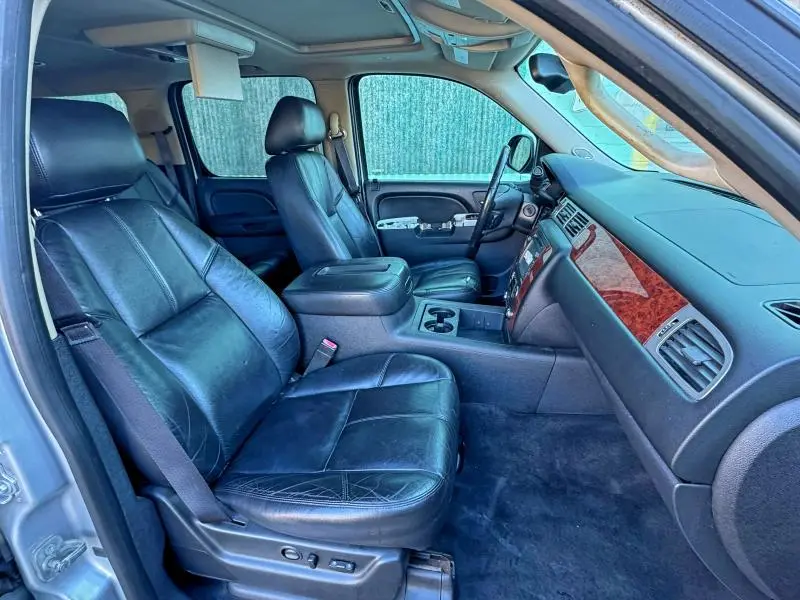 2013 CHEVROLET SUBURBAN K1500 LT  